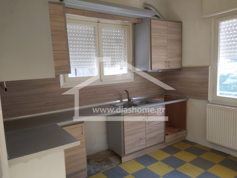 property-img